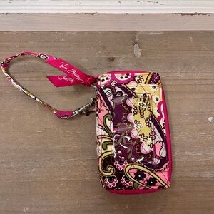 Vera Bradley Very Berry Paisley All-In-One Wristlet ID Wallet Retired Gift Idea